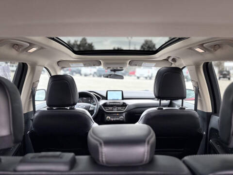 2020 Ford Escape SEL