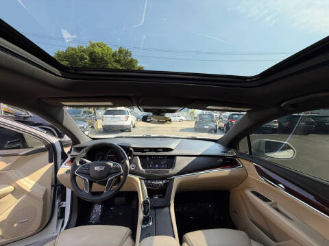 2018 Cadillac XT5 Luxury