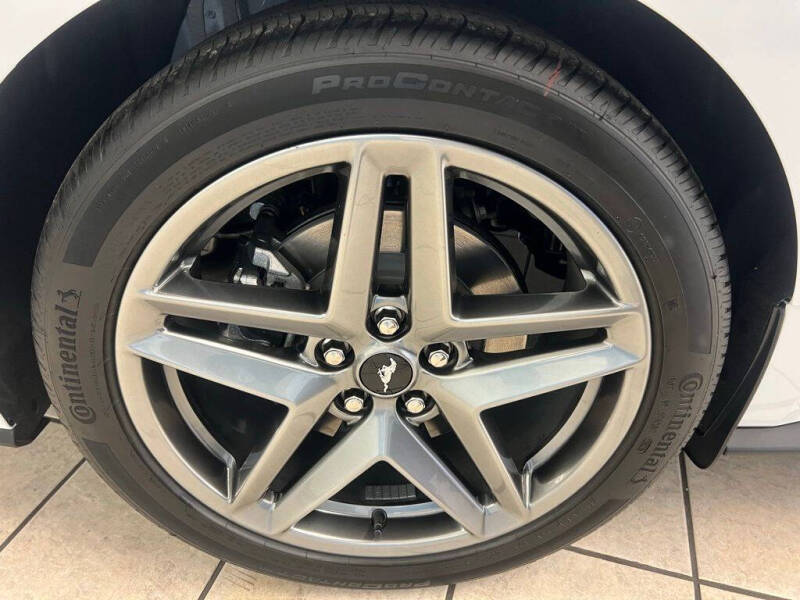 2025 Ford Mustang EcoBoost