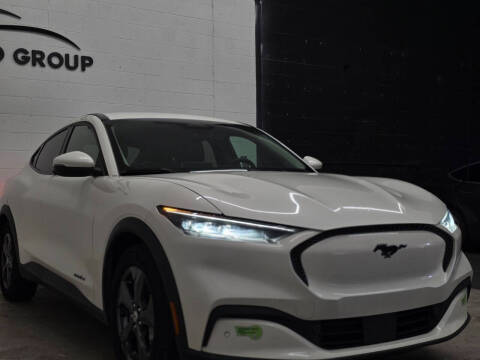 2022 Ford Mustang Mach-E Select