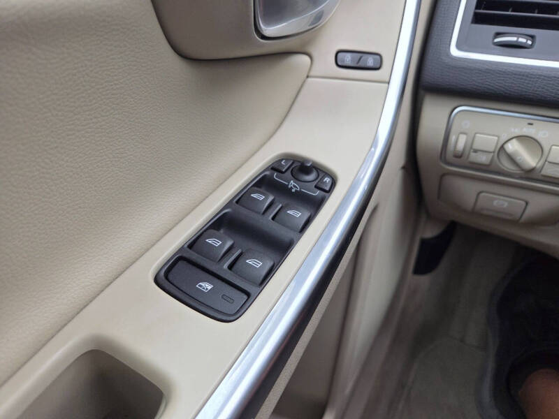 2015 Volvo XC60 T5 Premier