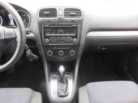 2014 Volkswagen Golf 2.5L PZEV
