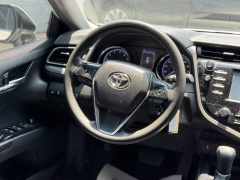 2019 Toyota Camry LE