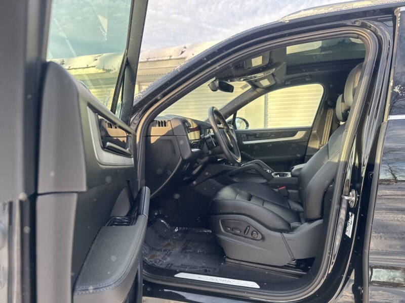 2025 Porsche Cayenne