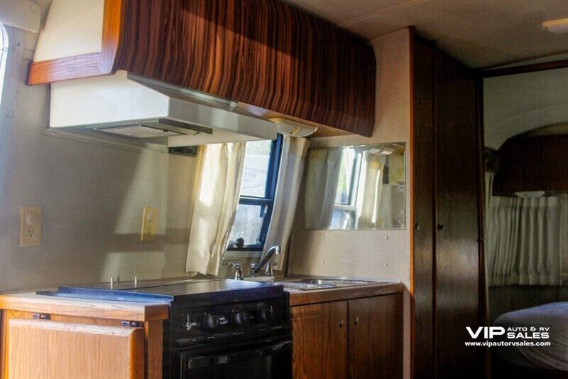 2000 Airstream 26'