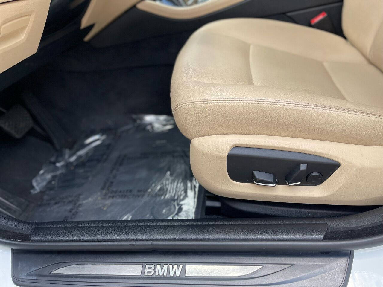 2016 BMW 5 Series  - $16,005