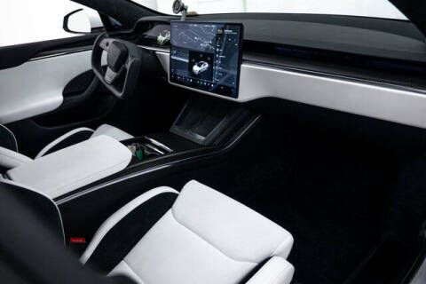 2022 Tesla Model S Plaid