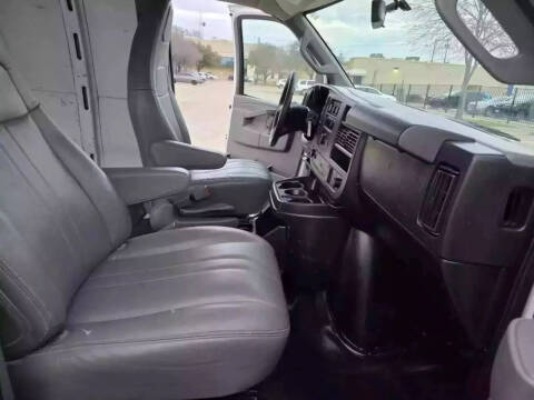 2019 Chevrolet Express 2500