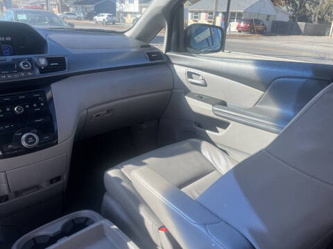 2011 Honda Odyssey EX-L w/DVD