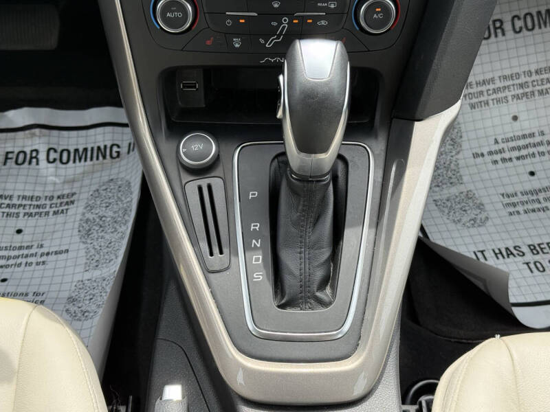 2015 Ford Focus Titanium