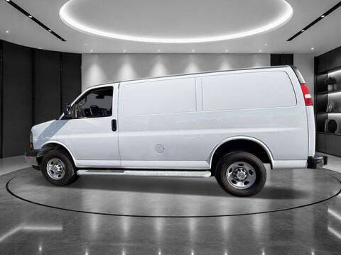 2024 Chevrolet Express 2500