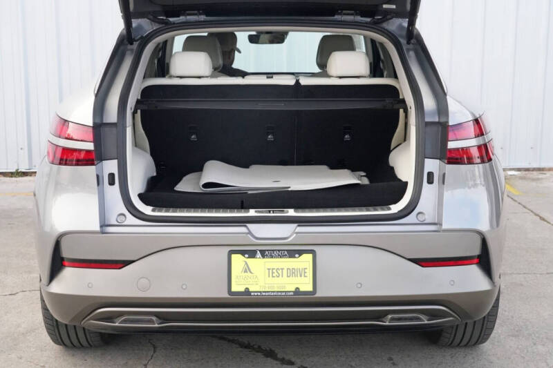 2024 Genesis GV60 Standard