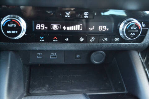 2022 Mitsubishi Outlander SEL