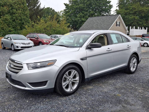 2017 Ford Taurus SE