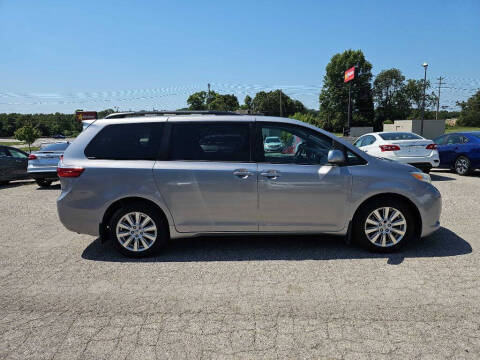 2017 Toyota Sienna XLE 7-Passenger
