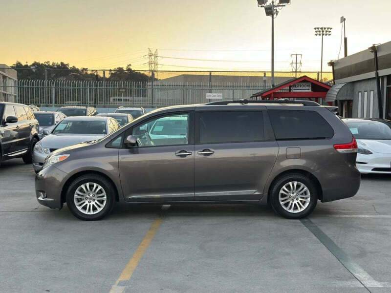 2013 Toyota Sienna