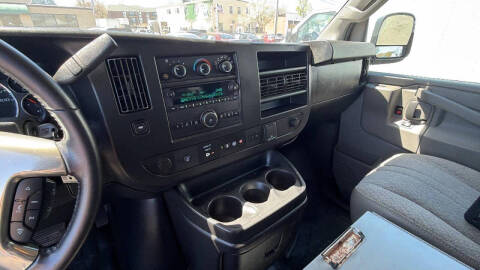 2019 Chevrolet Express 2500