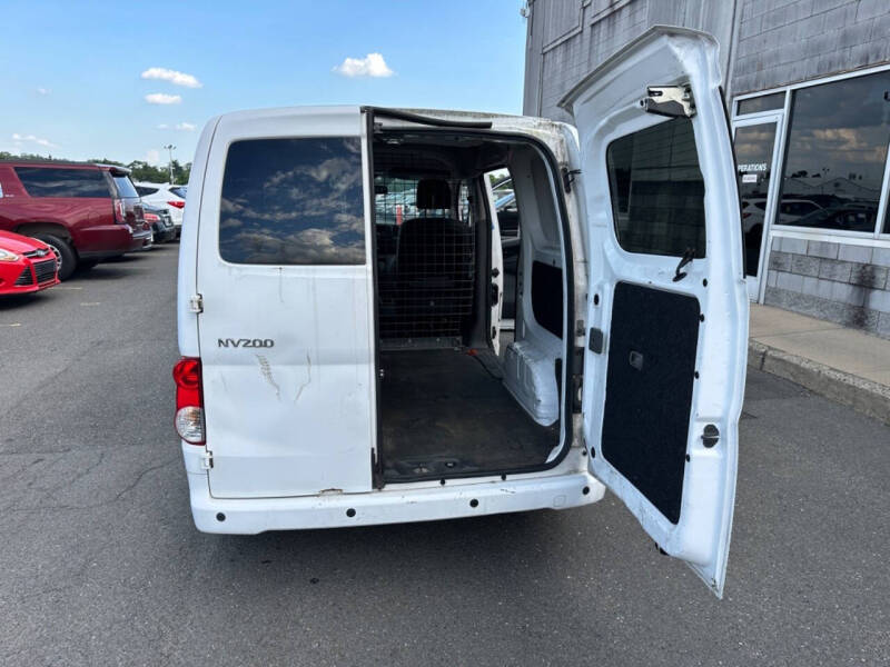 2017 Nissan NV200
