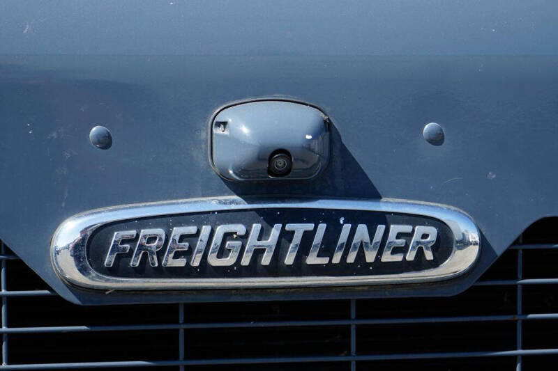 2020 Freightliner MT45 Chassis