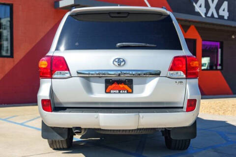 2013 Toyota Land Cruiser