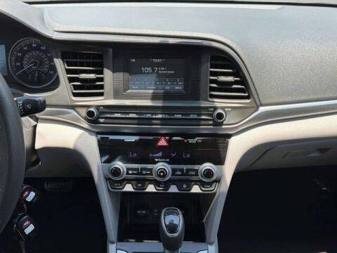 2020 Hyundai Elantra