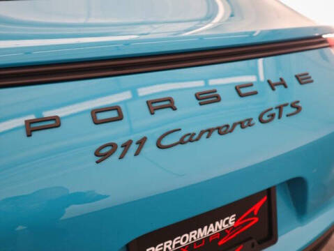 2019 Porsche 911 Carrera GTS