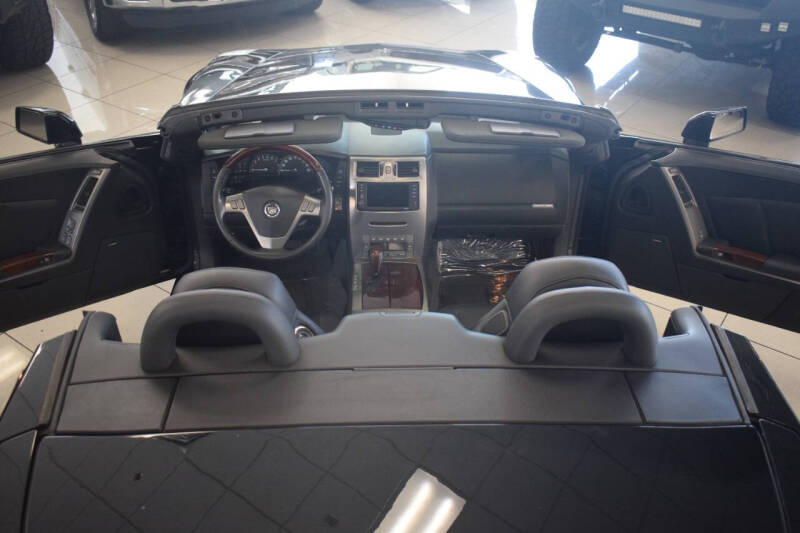 2005 Cadillac XLR