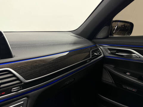 2018 BMW 7 Series 750i