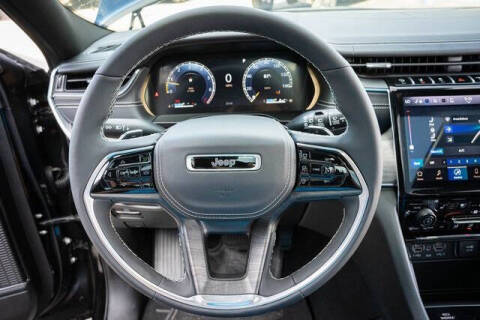 2025 Jeep Grand Cherokee Overland