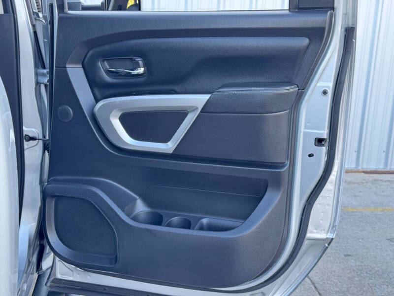 2019 Nissan Titan XD