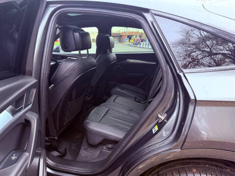 2024 Audi Q5 Sportback quattro S line Premium 45 TFSI