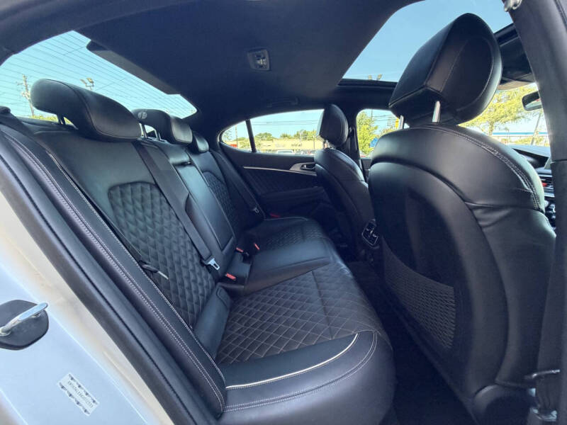 2019 Genesis G70 3.3T Advanced