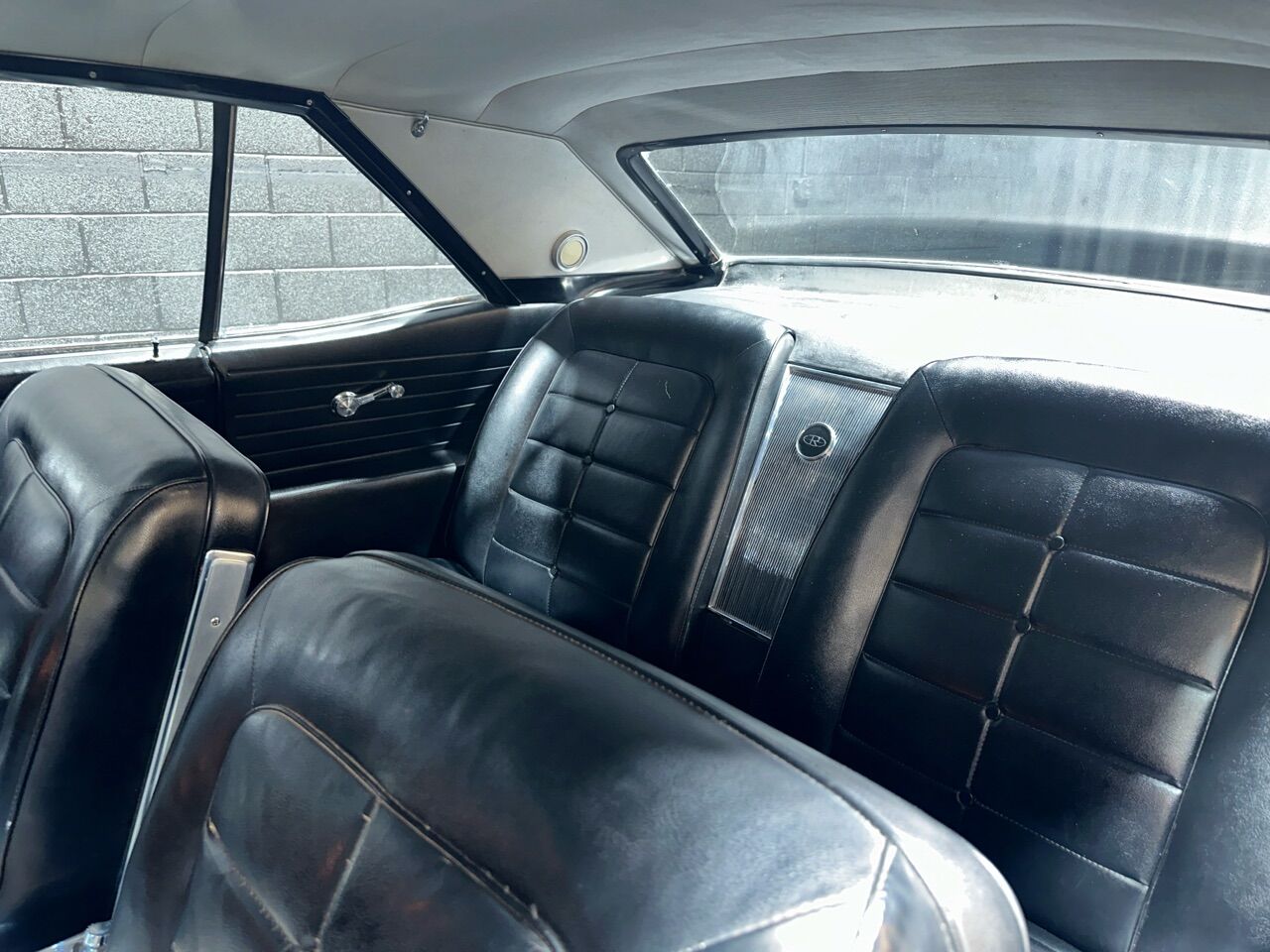 1965 Buick Riviera 46
