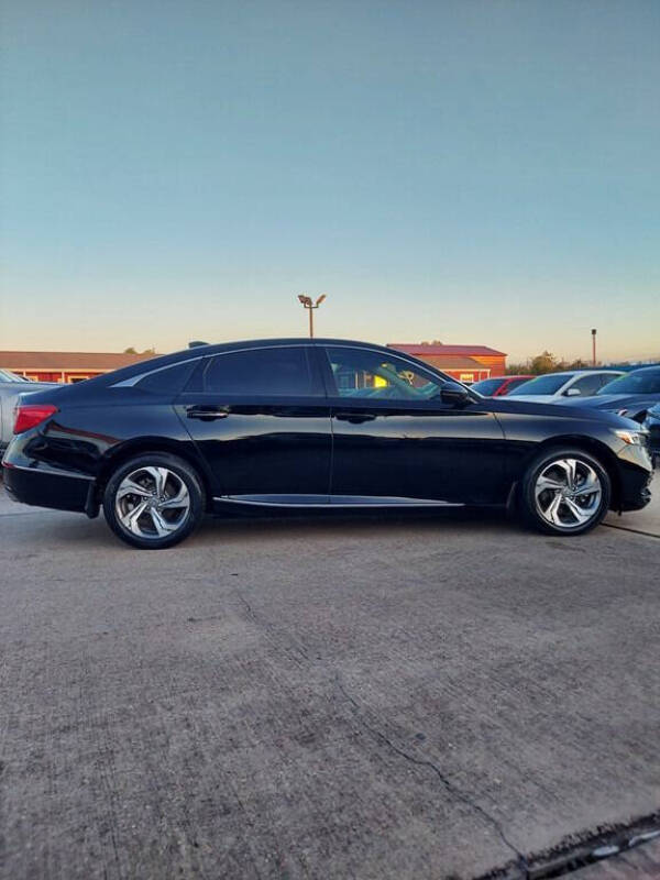 2018 Honda Accord EX-L w/Navi