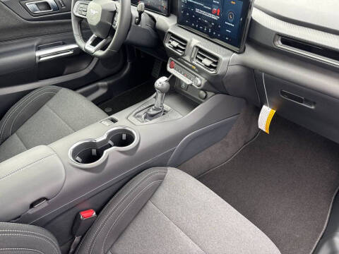 2025 Ford Mustang EcoBoost