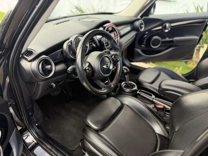 2015 MINI Hardtop 4 Door Cooper S
