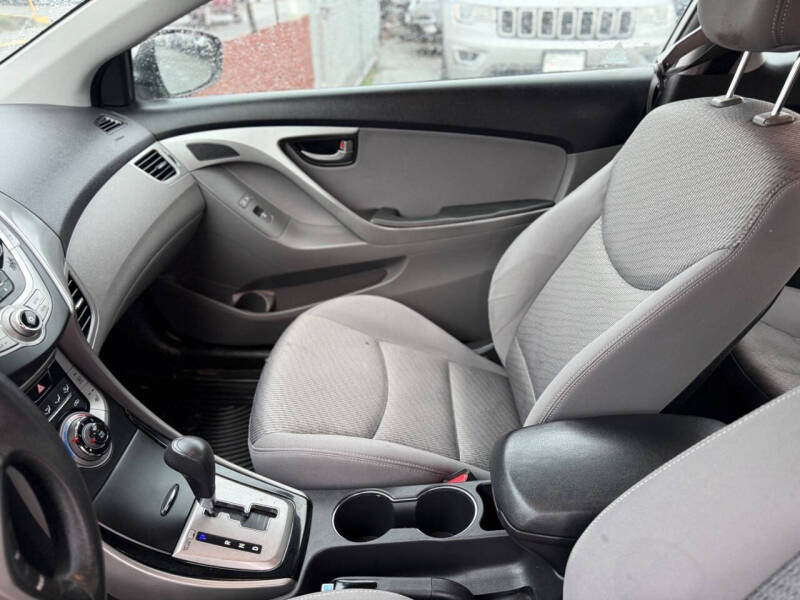 2013 Hyundai Elantra Coupe GS