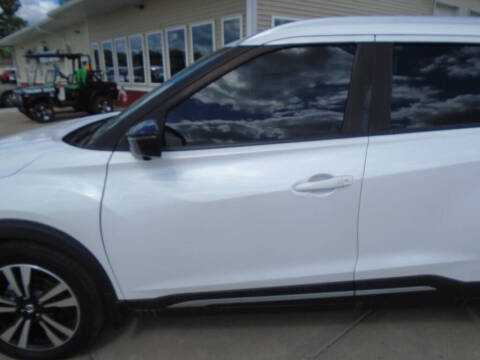 2020 Nissan Kicks SR