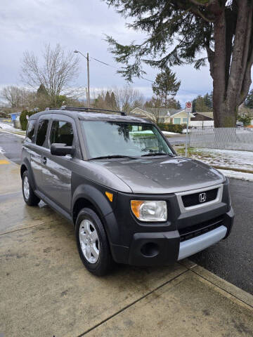 2005 Honda Element for sale at RICKIES AUTO, LLC. in Portland OR