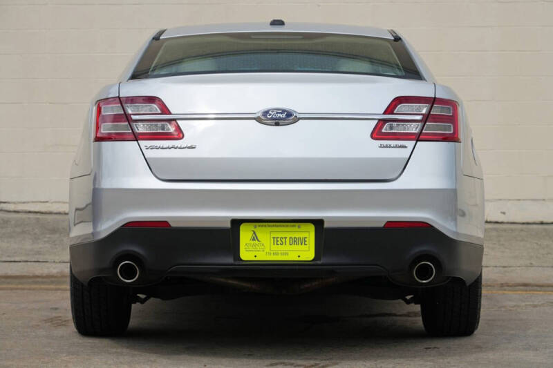 2015 Ford Taurus