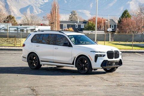 2023 BMW X7 M60i