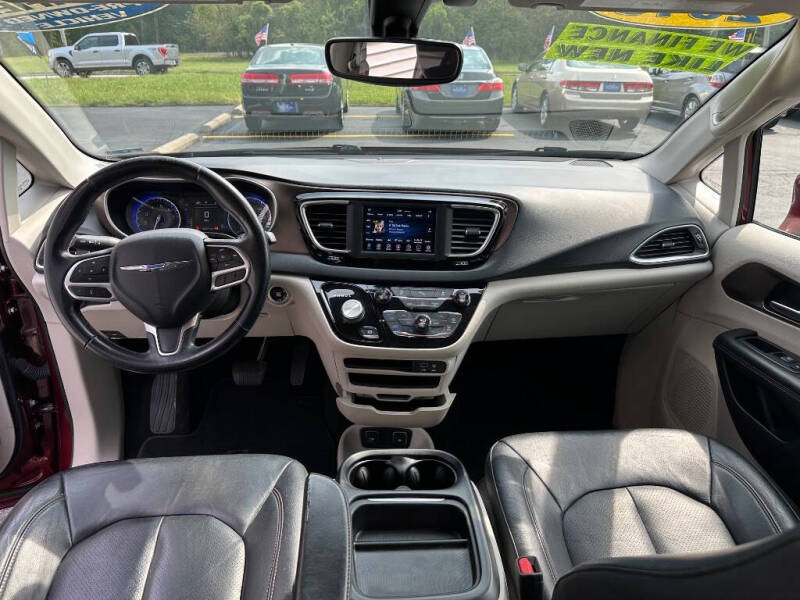 2018 Chrysler Pacifica Touring L