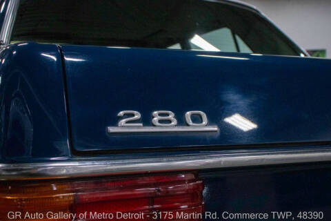 1975 Mercedes-Benz 280-Class