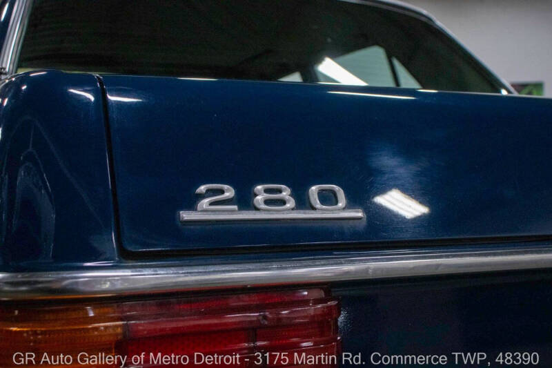 1975 Mercedes-Benz 280-Class