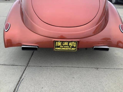 1937 Studebaker DICTATOR