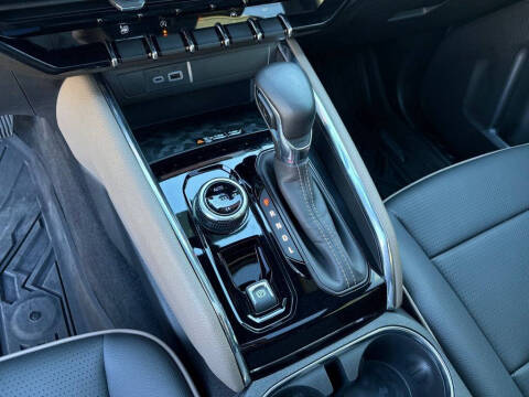 2024 GMC Canyon Denali