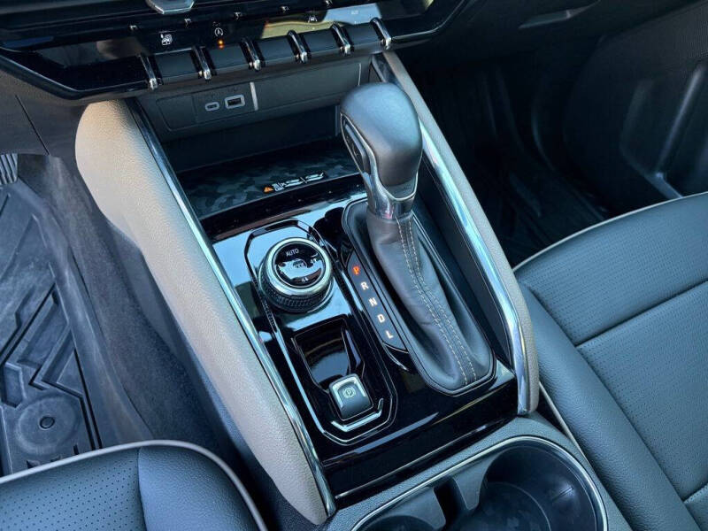 2024 GMC Canyon Denali