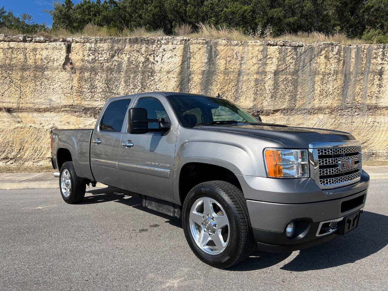 2014 GMC Sierra 2500HD for sale at HP MOTORS in San Antonio, TX