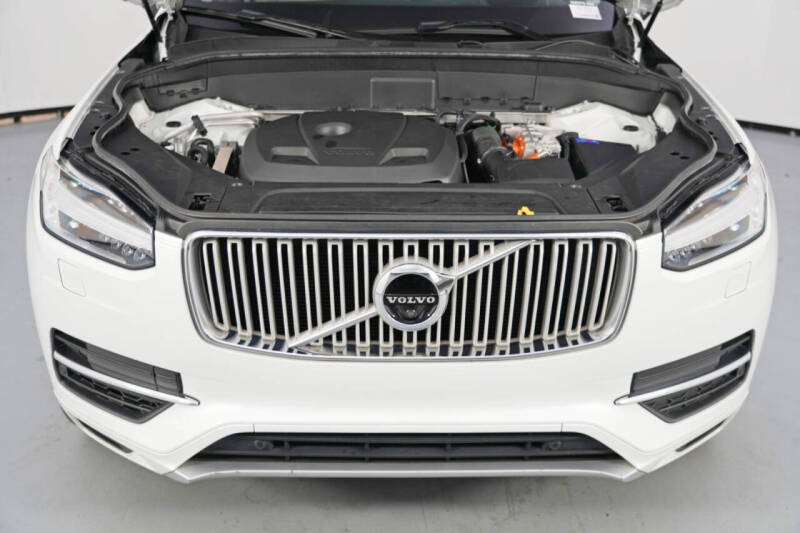 2017 Volvo XC90 T8 eAWD Inscription