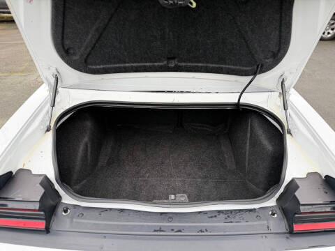 2021 Dodge Challenger SXT